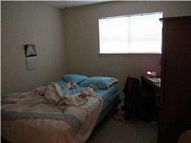 Residential Home For Rent in Austin, TX (Photo 8 of 10)