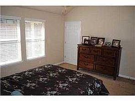 Residential Home For Rent in Austin, TX (Photo 10 of 12)