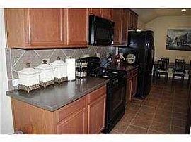 Residential Home For Rent in Austin, TX (Photo 4 of 12)