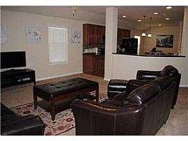 Residential Home For Rent in Austin, TX (Photo 8 of 12)