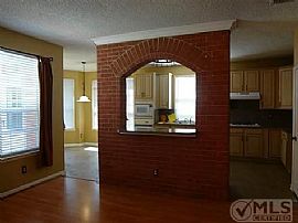  5bd / 3ba House in Park Glen in Fort Worth, TX (Photo 8 of 12)