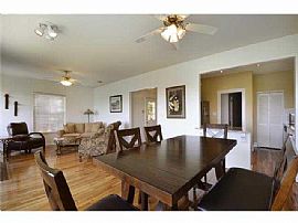 Residential Home For Rent in Austin, TX (Photo 6 of 12)