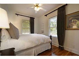 Residential Home For Rent in Austin, TX (Photo 8 of 12)