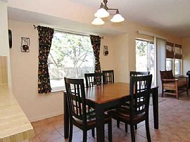 Residential Home For Rent in Austin, TX (Photo 6 of 12)