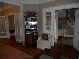 Residential Home For Rent in Portland, OR (Photo 10 of 12)