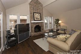 Residential Home For Rent in San Antonio, TX (Photo 2 of 12)