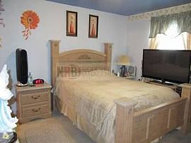  3bd / 2 Full, 1 Partial Ba House in Tacoma, WA (Photo 11 of 12)