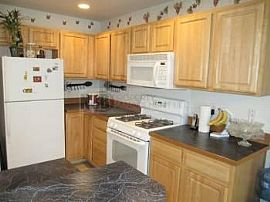  3bd / 2 Full, 1 Partial Ba House in Tacoma, WA (Photo 3 of 12)