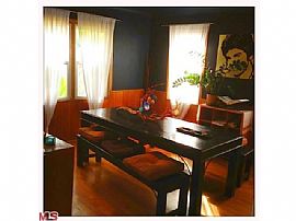 2bd / 1 Full Ba House in Silver Lake in Los Angeles, CA (Photo 6 of 11)