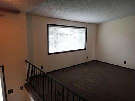  4bd / 3.5ba House in Northwest in Spokane, WA (Photo 2 of 10)