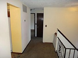  4bd / 3.5ba House in Northwest in Spokane, WA (Photo 4 of 10)