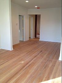 2bd / 1 Full Ba House in Norwood Park  in Chicago, IL (Photo 4 of 7)