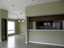  3bd / 2 Full Ba House in Houston, TX (Photo 4 of 12)