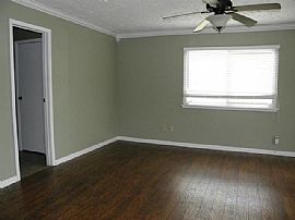  3bd / 2 Full Ba House in Houston, TX (Photo 8 of 12)