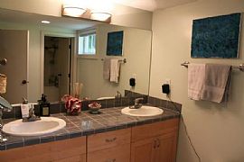 Residential Home For Rent in Seattle, WA (Photo 7 of 11)