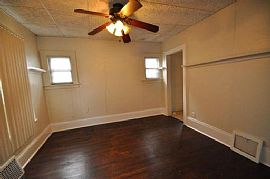 Just Upgrade Cute 3 Bedroom in N Mpls in Minneapolis, MN (Photo 2 of 7)