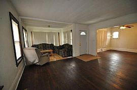 Just Upgrade Cute 3 Bedroom in N Mpls in Minneapolis, MN (Photo 3 of 7)