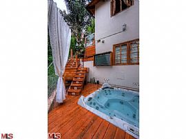3bd / 2 Full, 1 Partial Ba House in Hollywood Hills in Los Angeles, CA (Photo 2 of 12)