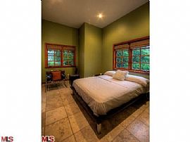 3bd / 2 Full, 1 Partial Ba House in Hollywood Hills in Los Angeles, CA (Photo 7 of 12)