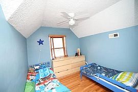 3bd / 2 Full Ba House in Portage Park in Chicago, IL (Photo 6 of 9)