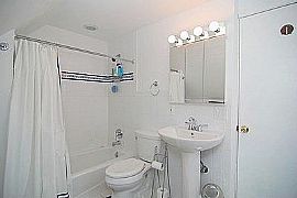 4bd / 2.5ba House in Portage Park in Chicago, IL (Photo 5 of 6)