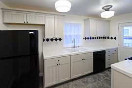 2bd / 2ba House in Hollywood Hills in Los Angeles, CA