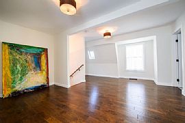 2bd / 2ba House in Hollywood Hills in Los Angeles, CA (Photo 4 of 11)