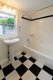 2bd / 2ba House in Hollywood Hills in Los Angeles, CA (Photo 6 of 11)