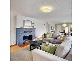 1bd / 1ba House in Portage Bay in Seattle, WA