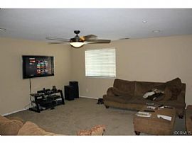  5bd / 4 Full, 1 Partial Ba House in Fontana, CA (Photo 5 of 12)