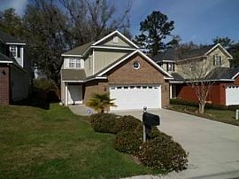  3bd / 2 Full, 1 Partial Ba House in Tallahassee, FL