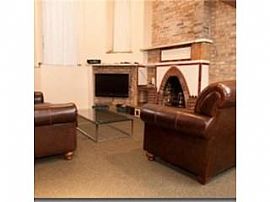 1bd / 1ba House in Near North Side in Chicago, IL (Photo 2 of 5)