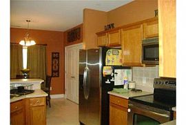 Exceptionally Well Maintained Four Bedroom Home in Jacksonville, NC (Photo 4 of 5)