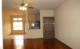 Wow What a Cute 4bedrm in a Great Location! in Oklahoma City, OK (Photo 2 of 4)