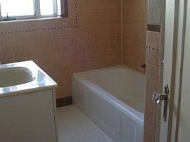 Spacious 3 Bedroom  in a Safe, Quiet Neighborhood in Denver, CO (Photo 5 of 7)