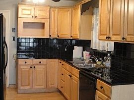 Spacious 3 Bedroom  in a Safe, Quiet Neighborhood in Denver, CO (Photo 6 of 7)