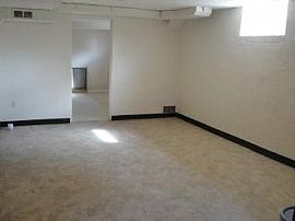 Spacious 3 Bedroom  in a Safe, Quiet Neighborhood in Denver, CO (Photo 7 of 7)