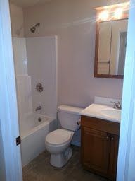 2 Bedroom / 1 Bath Duplex in Fairview Heights, IL (Photo 9 of 11)