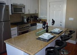 Upgraded 2br/ba Apartment in San Francisco, CA (Photo 3 of 6)