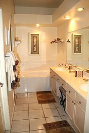 ¯_¯_¯_ Private Gated Community in Orange in Orange, CA (Photo 4 of 5)