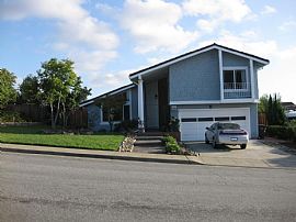 4 Bed/2.5 Bath Hayward Highlands Home - Above Csu (hayward) in Hayward, CA