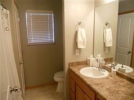  3 Bedroom Townhome with 1st Floor Master in Urb..  in Urbandale, IA (Photo 6 of 7)