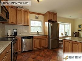 2,200 / 2 Bedrooms - Great Deal. Must See! in Norwalk, CT (Photo 7 of 9)