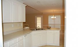 Beautiful 3 Bedroom 2 Bath 2 Car Garage Home. in Northport, AL