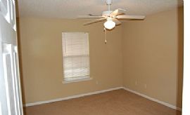 Beautiful 3 Bedroom 2 Bath 2 Car Garage Home. in Northport, AL (Photo 3 of 3)