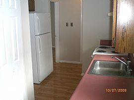 Spacious 1 Bedroom Apartment with Backyard in Atlantic City! in Atlantic City, NJ (Photo 9 of 10)