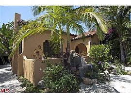 3bd House in Miracle Mile in Los Angeles, CA