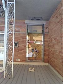 3bd / 2 Full Ba House in O'Hare in Chicago, IL (Photo 3 of 12)