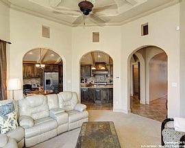 4bd / 2 Full, 1 Partial Ba House in San Antonio, TX (Photo 7 of 8)