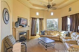 4bd / 2 Full, 1 Partial Ba House in San Antonio, TX (Photo 8 of 8)